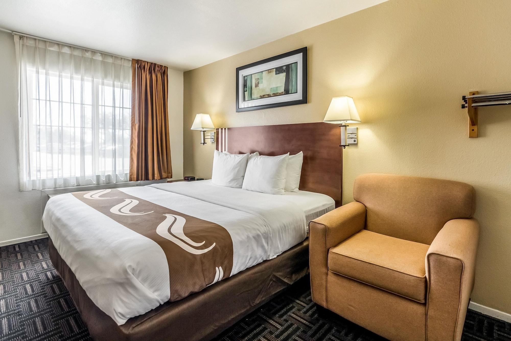 Quality Inn Fresno Near University Экстерьер фото