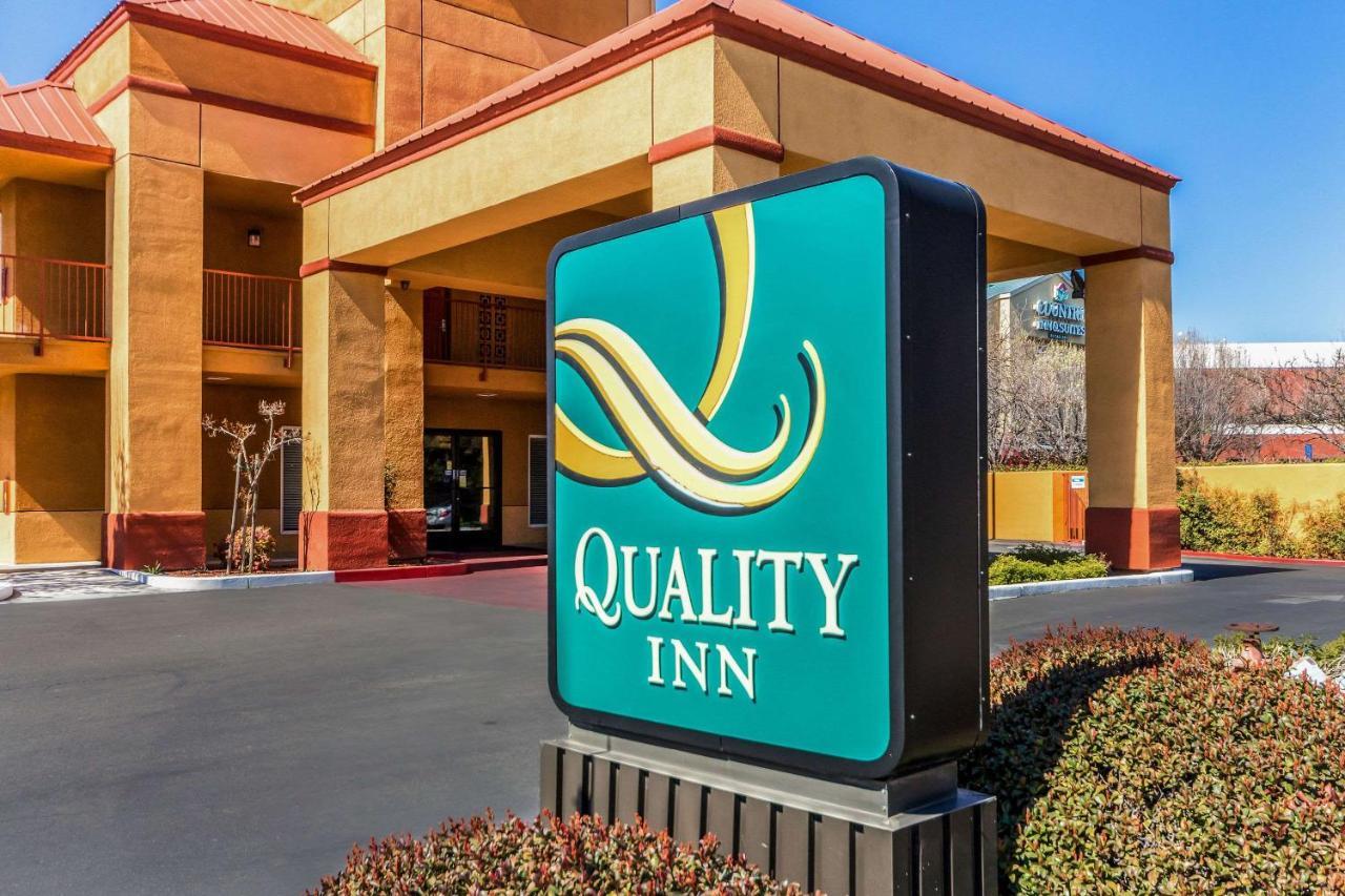 Quality Inn Fresno Near University Экстерьер фото